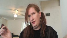 Kinky redhead dominatrix has her lips working their magic on a dick