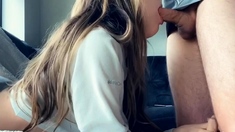 Amateur blonde girlfriend homemade blowjob and handjob