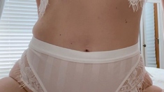 Brunette Solo Webcam Masturbation