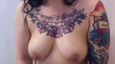 Amateur Webcam Chick Masturbates On Webcam More At