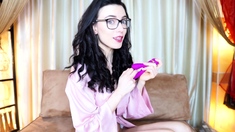 Very hot busty brunette solo masturbation on webcam