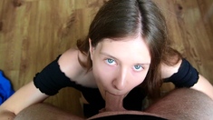 Cute Teen Blowjob Cumshot